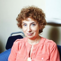 Анна Варга