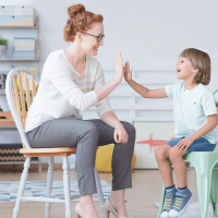 Игровая терапия как символический язык детства становится инструментом исцеления травм и интеграции эмоций